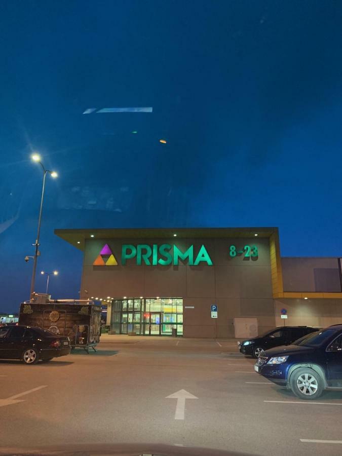 Ореховая Горка Апартаменты С Балконом И Лифтом Narva Exterior photo
